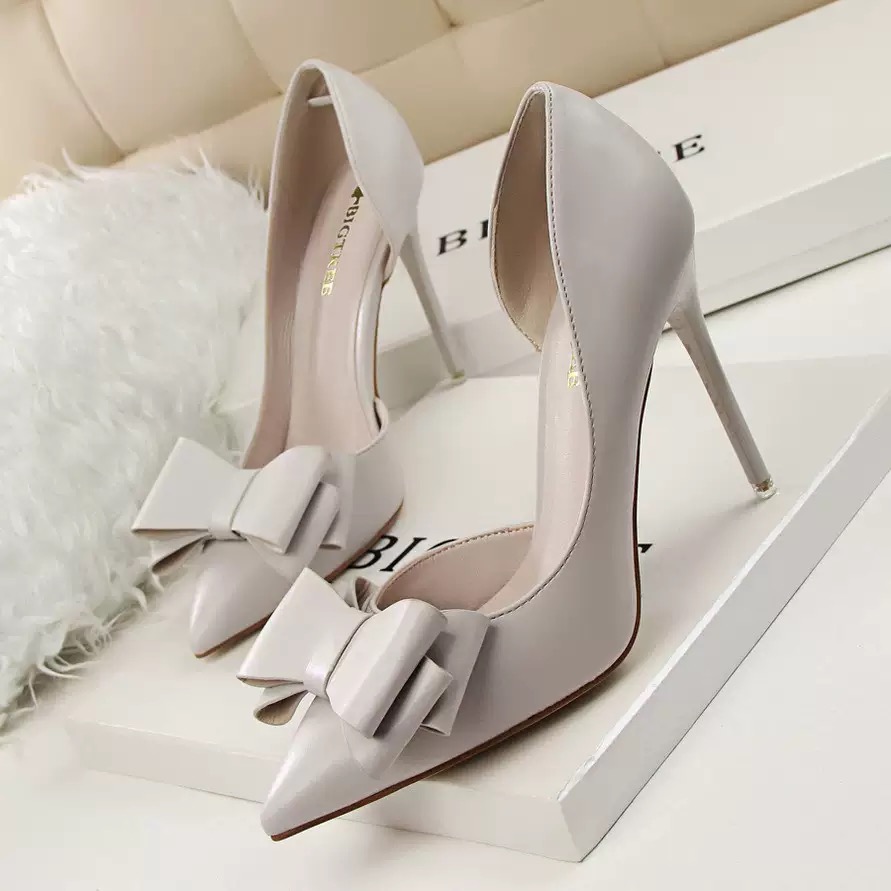 Ladies Heels - Image 2