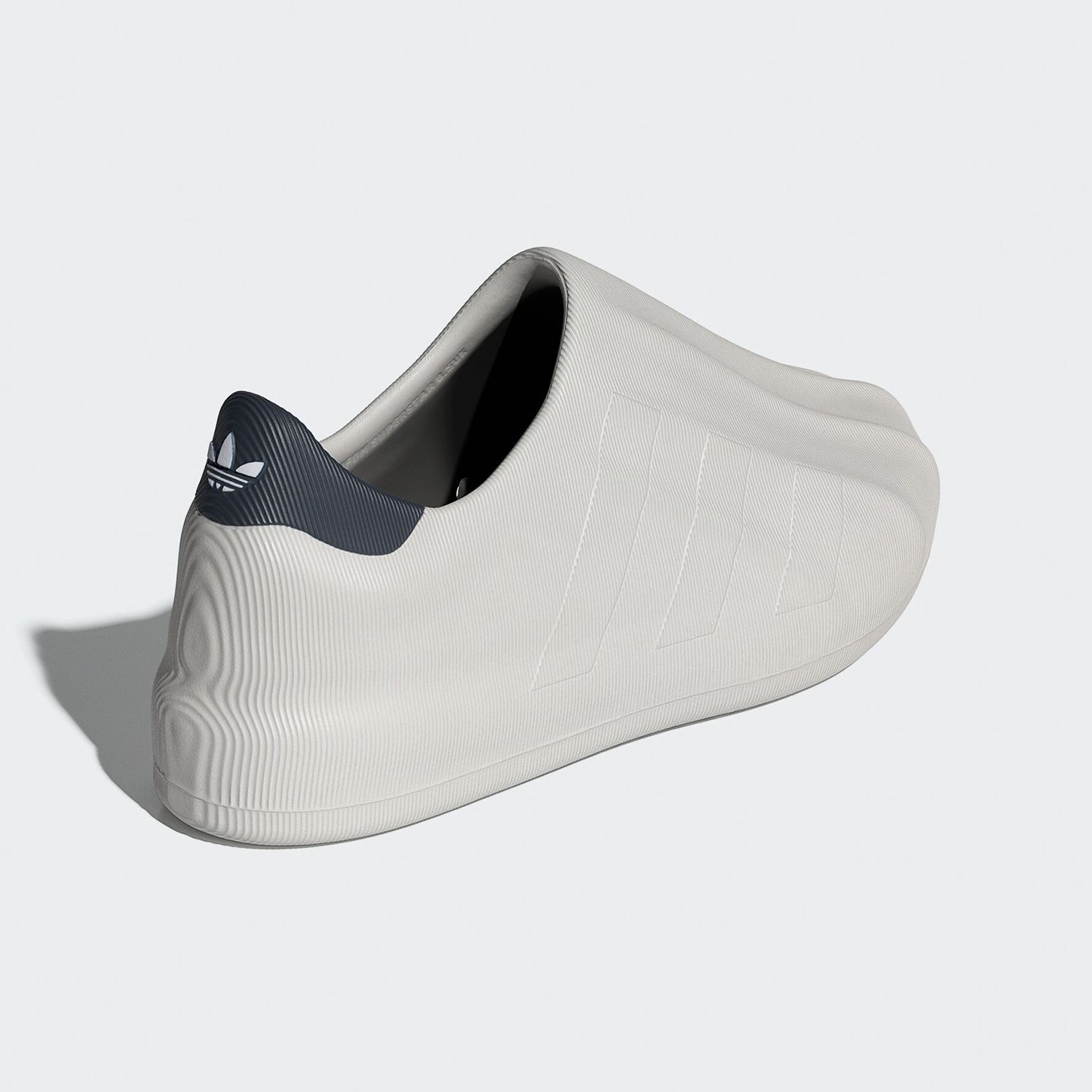 ADIDAS SHOE - Image 3