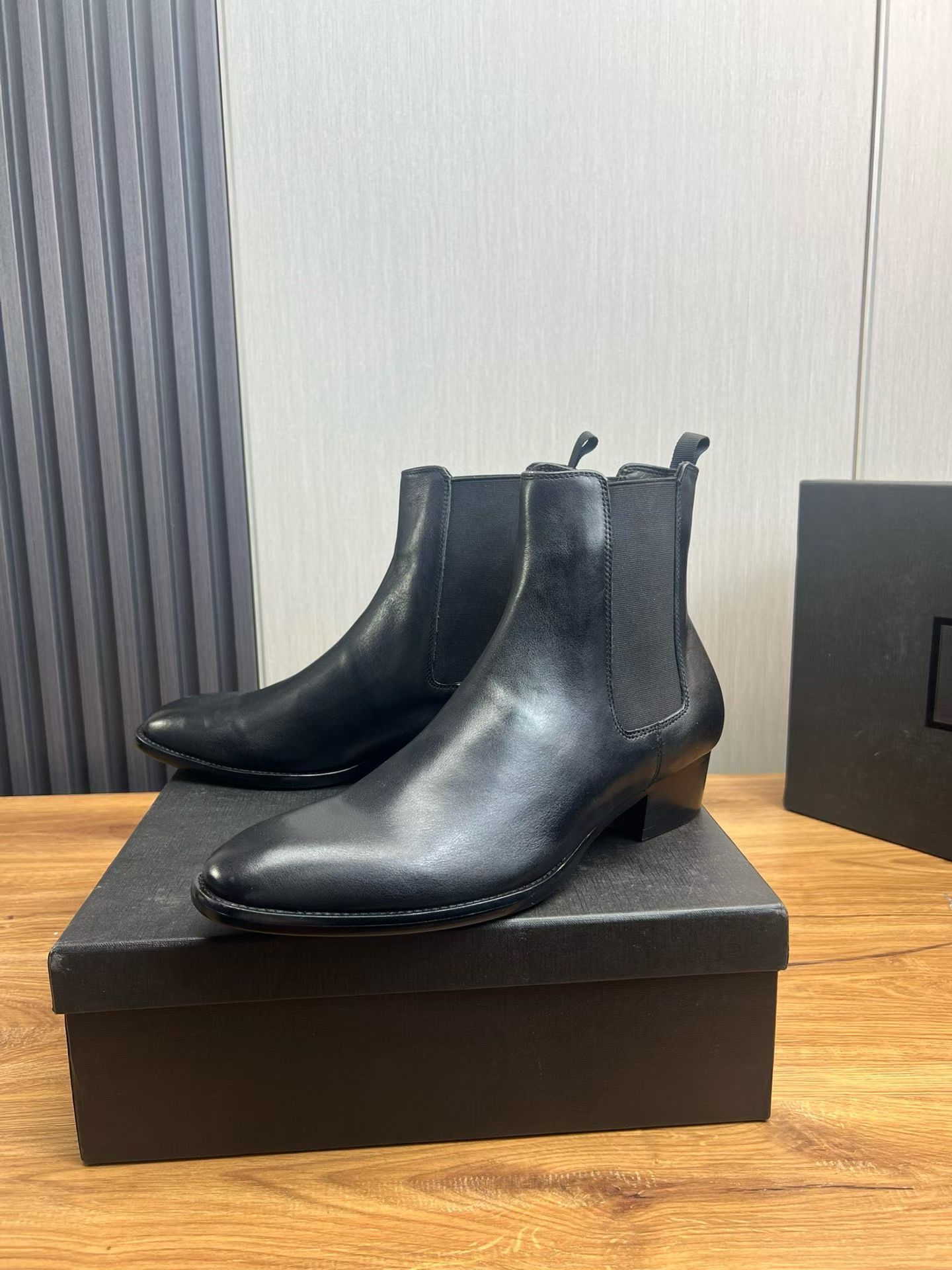 Man YSL Boots
