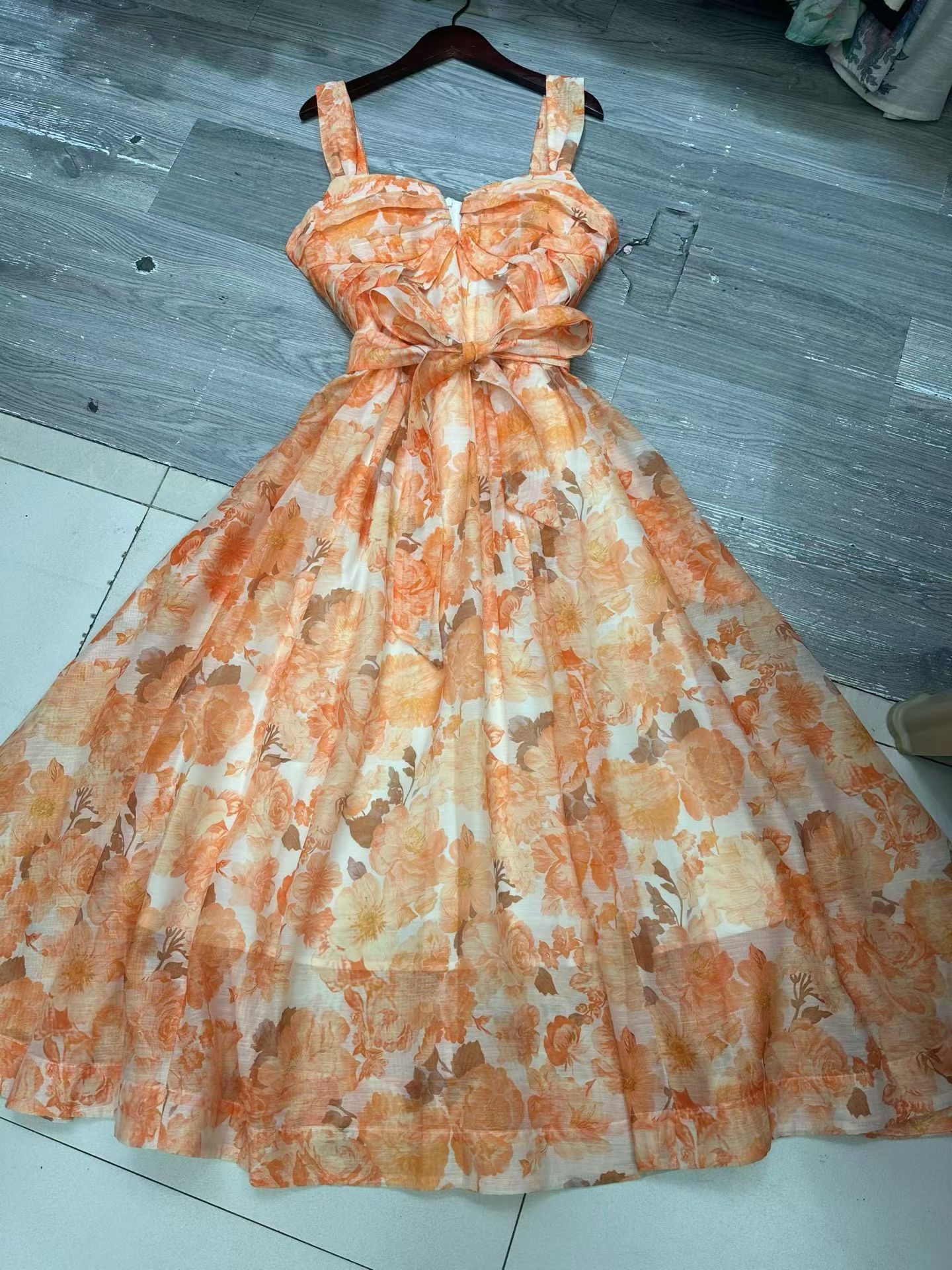 Ladies dresses - Image 2