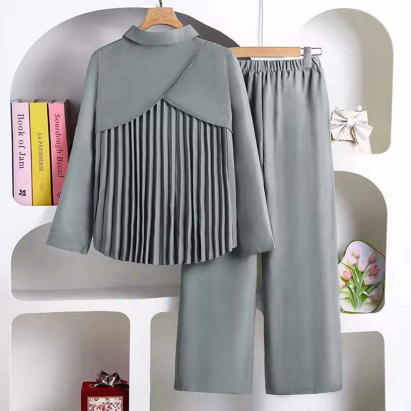 Girls 2 Piece - Image 2