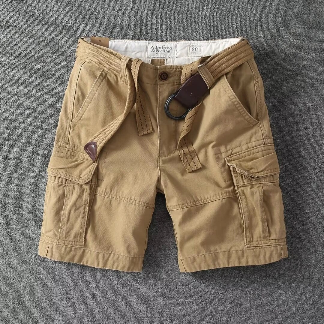 Man Cargo shorts