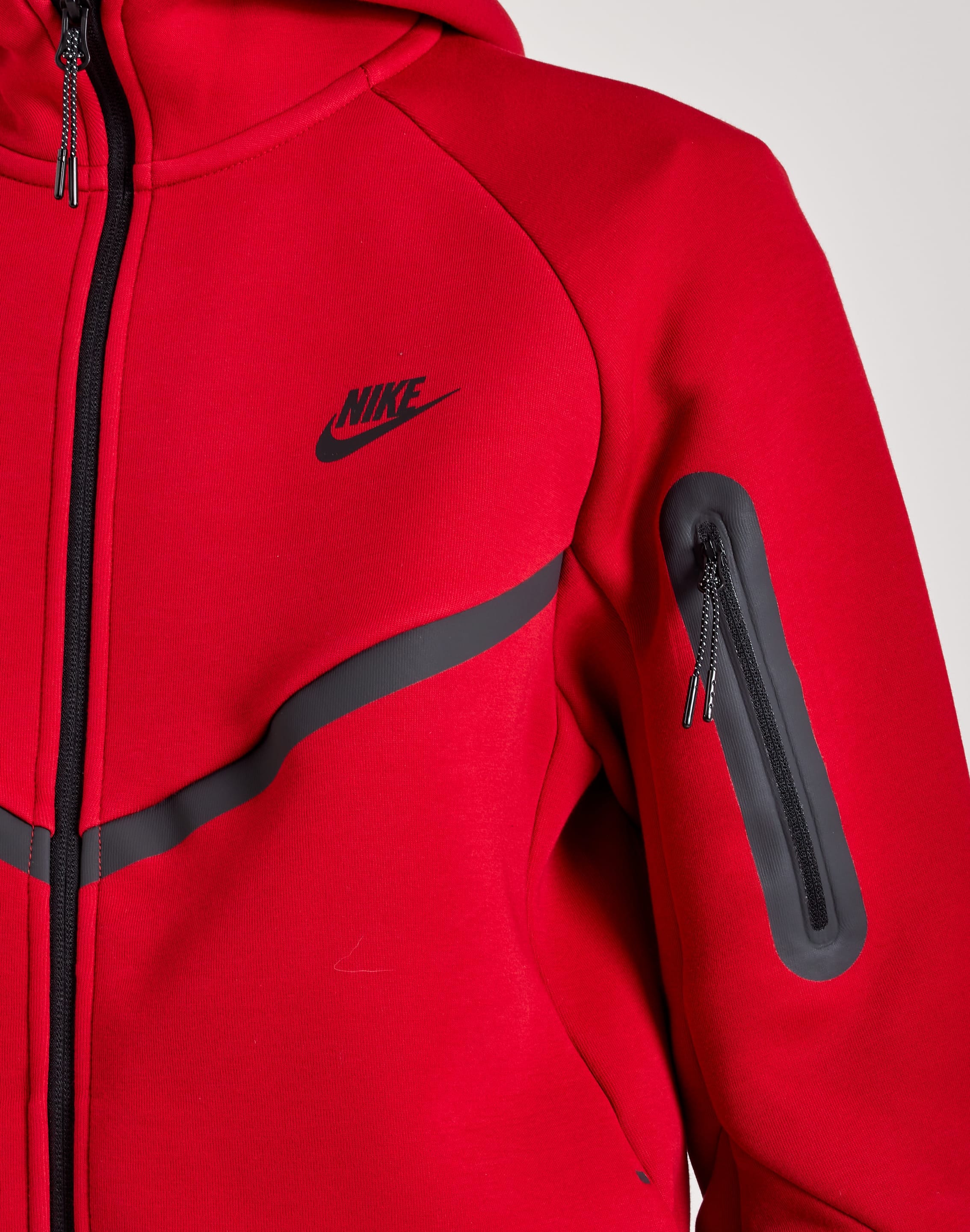 Nike tracksuits - Image 2