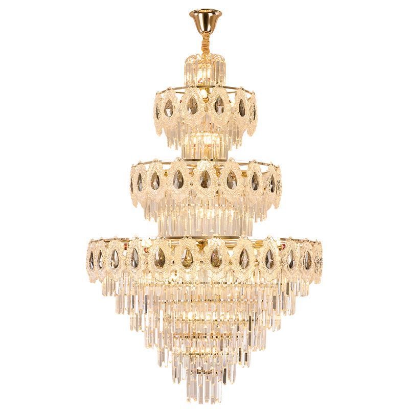 Luxurious Crystal Chandelier