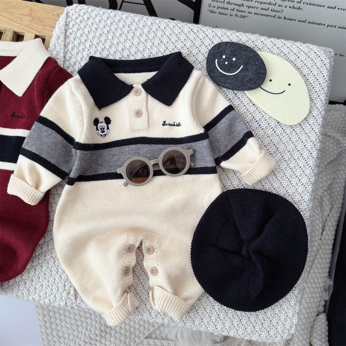 Boys knitted all in one outfit - Image 3