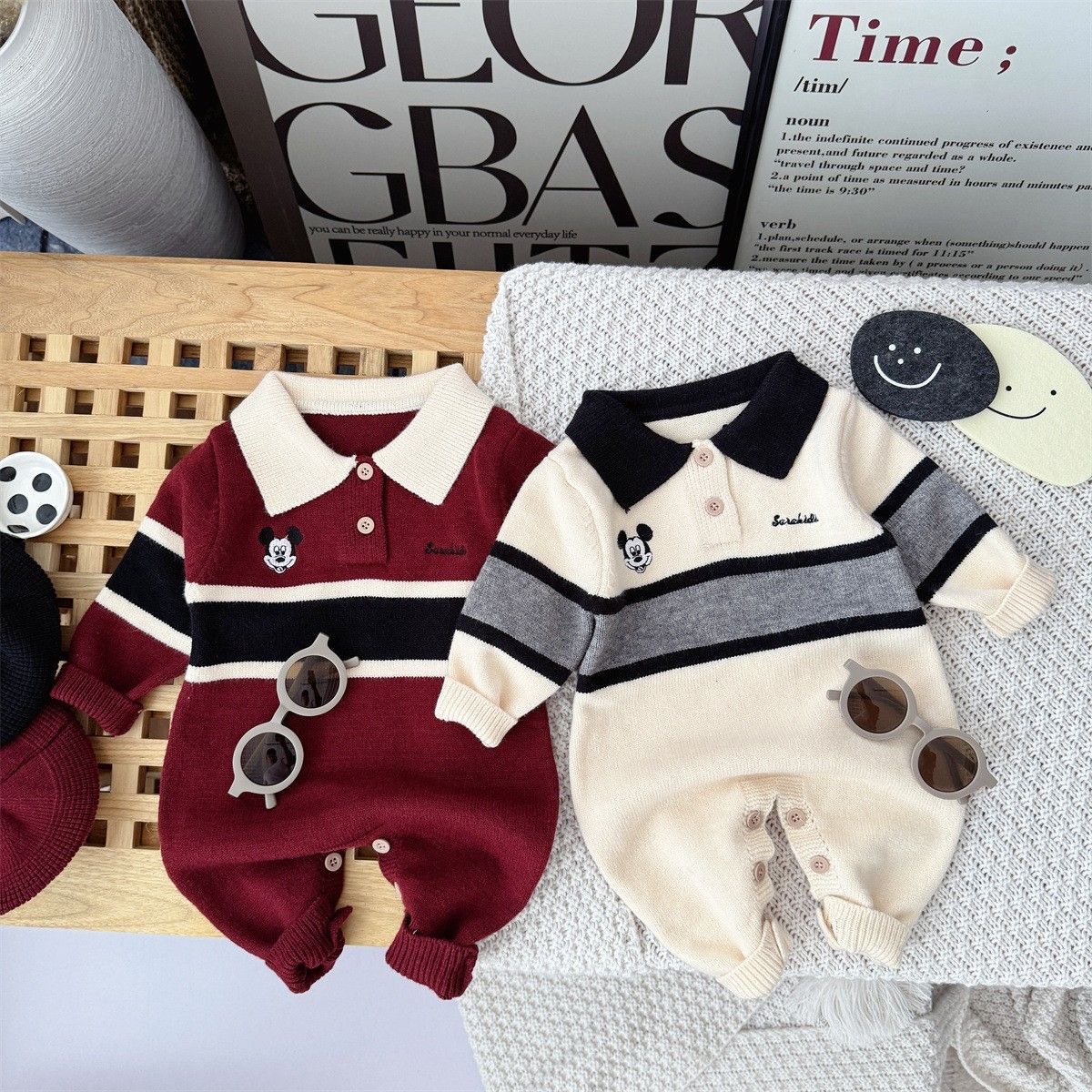 Boys knitted all in one outfit - Image 2