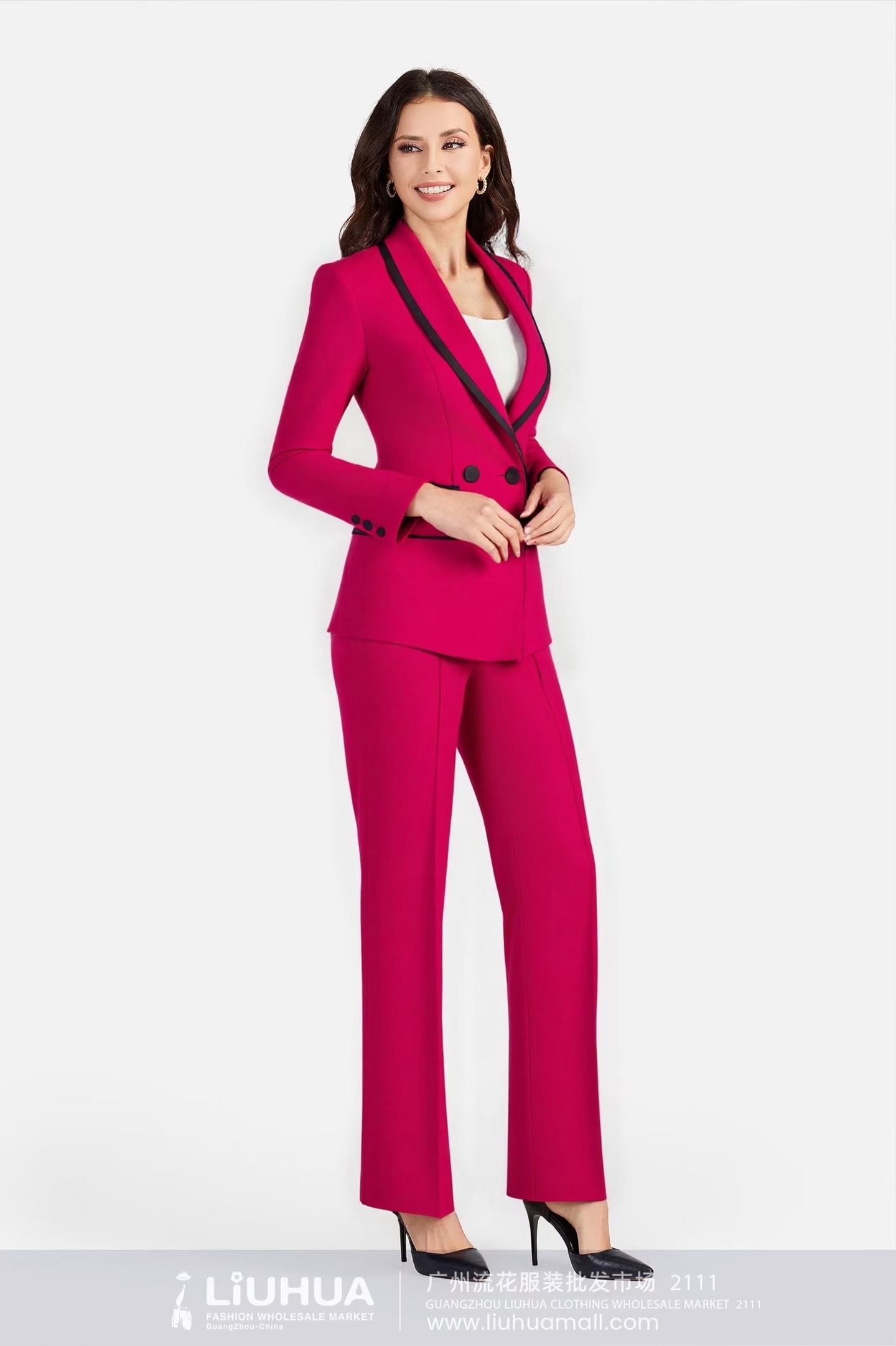 Ladies two Piece Suits - Image 3