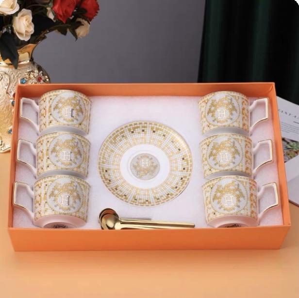 High value exquisite ceramic coffee cup set & saucer