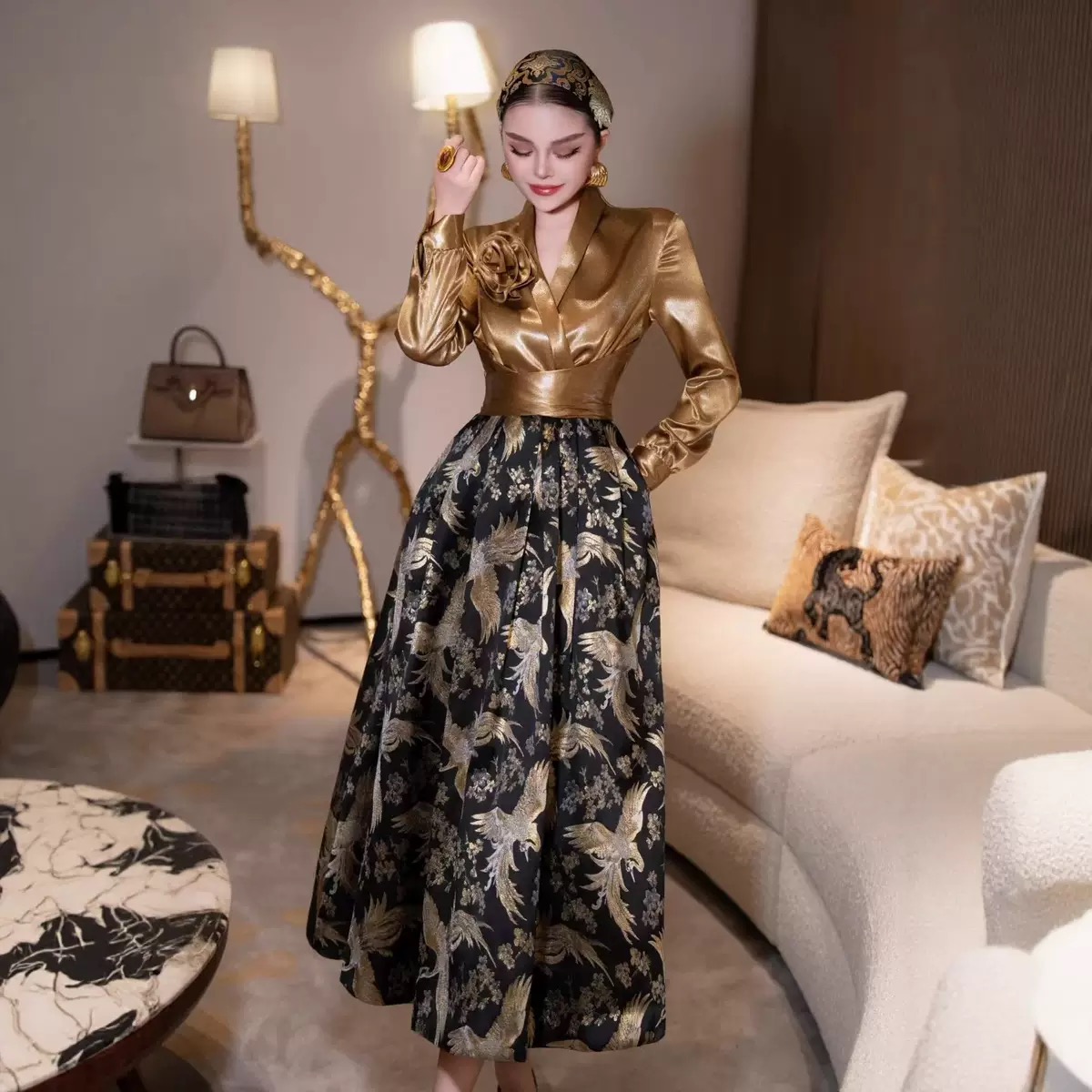 Patchwork print waist-cinching v-neck elegant ,slimming skirt dress - Image 3