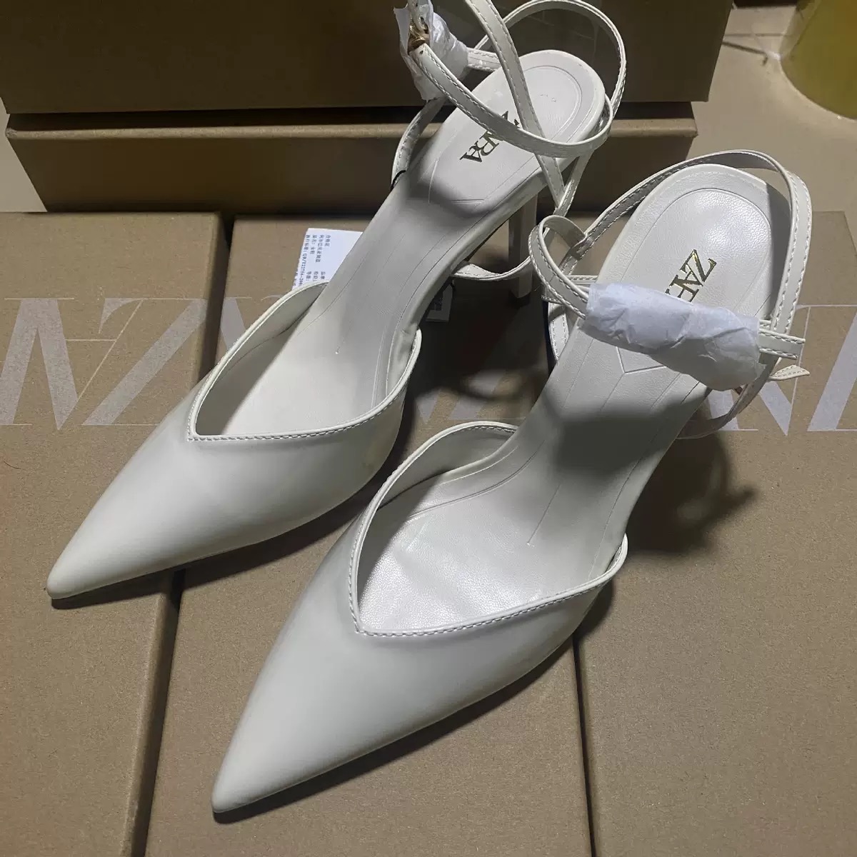 Ladies heels - Image 2