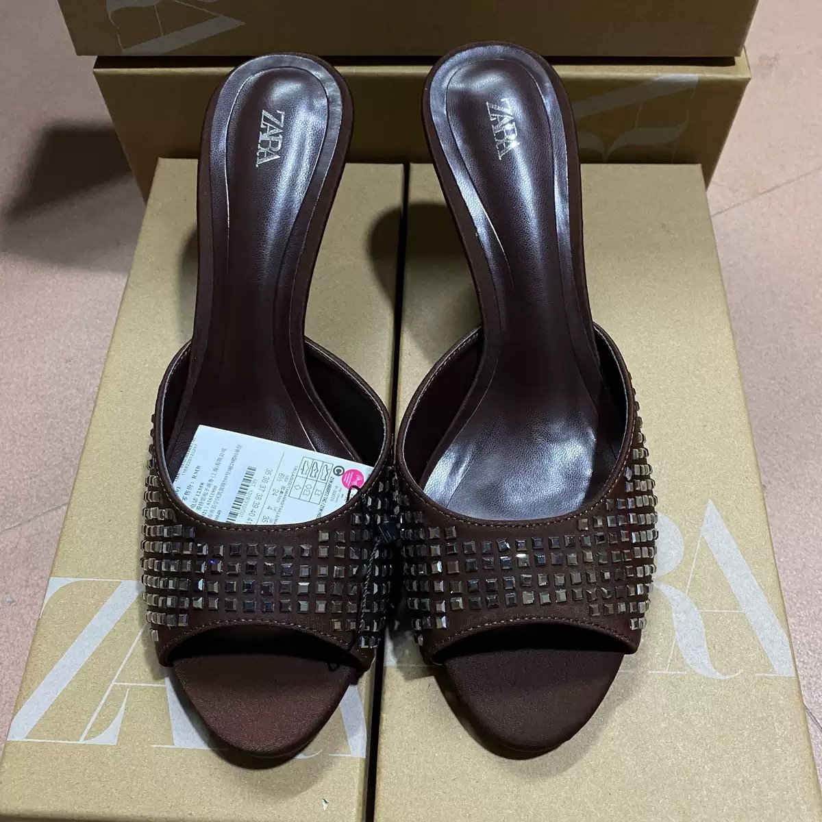 Ladies heels - Image 2