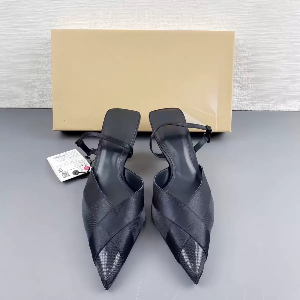 Ladies heels - Image 2