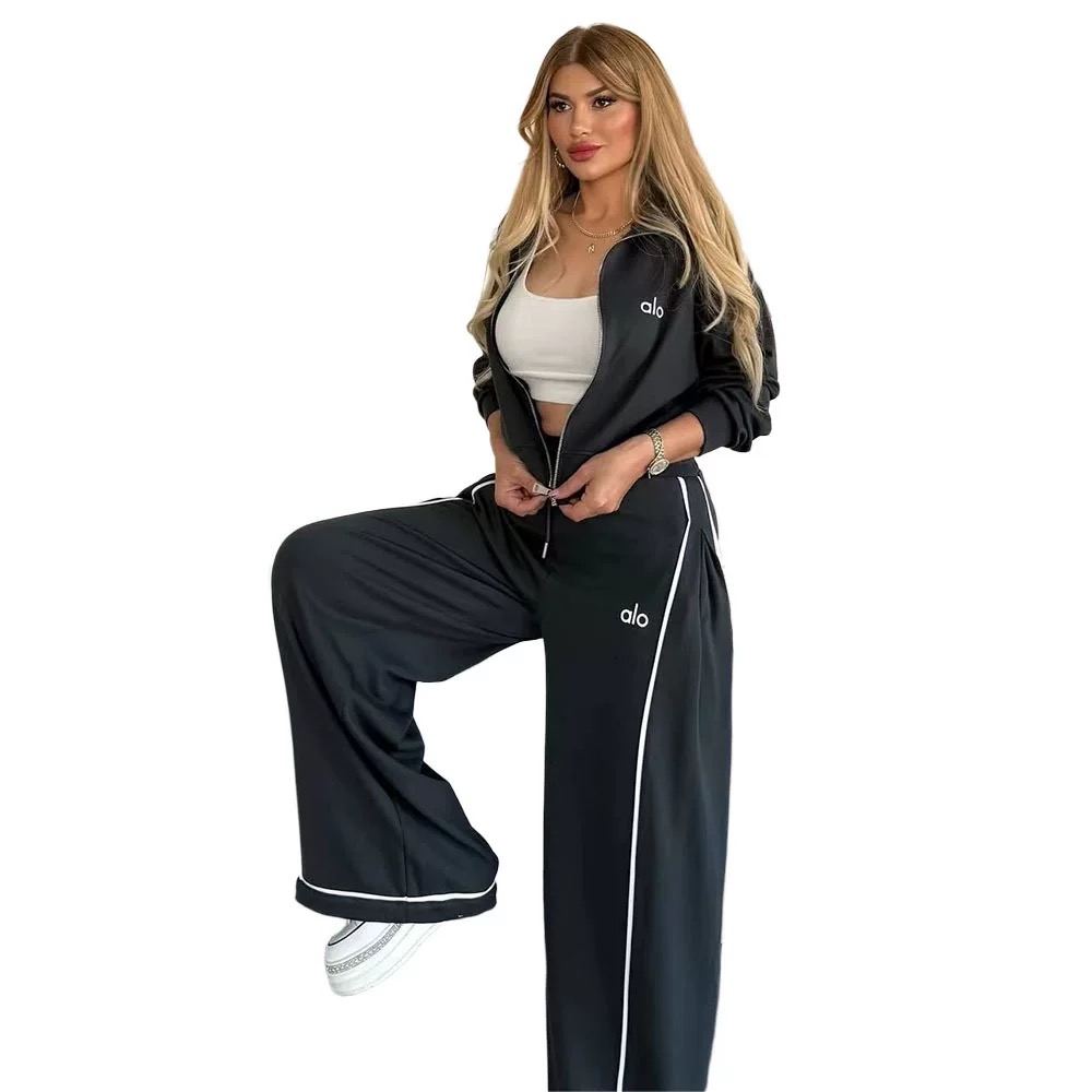 Ladies tracksuits - Image 2