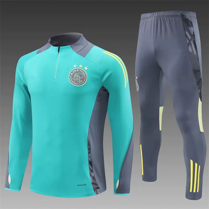 Soccer tracksuits - Image 2
