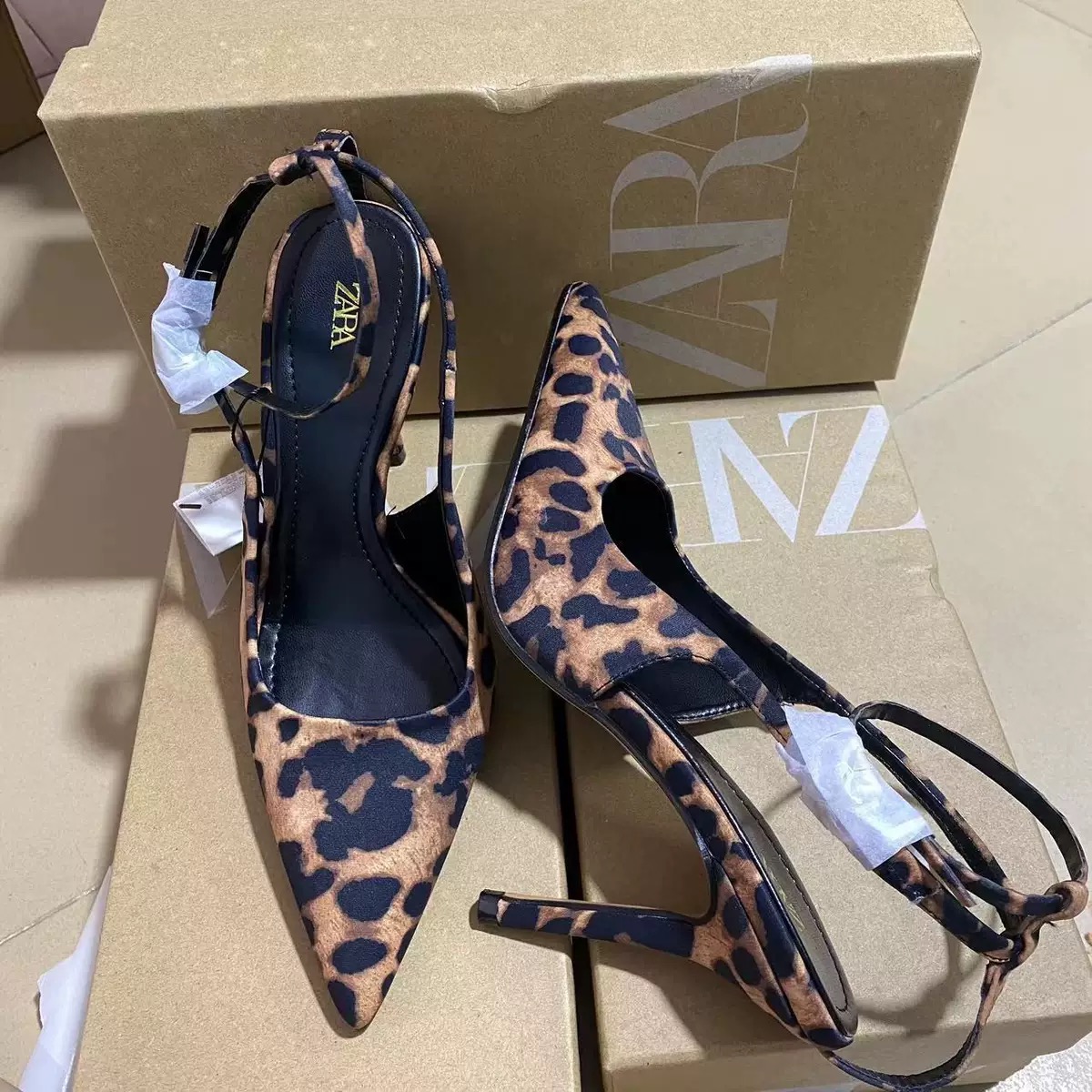 Ladies heels - Image 2