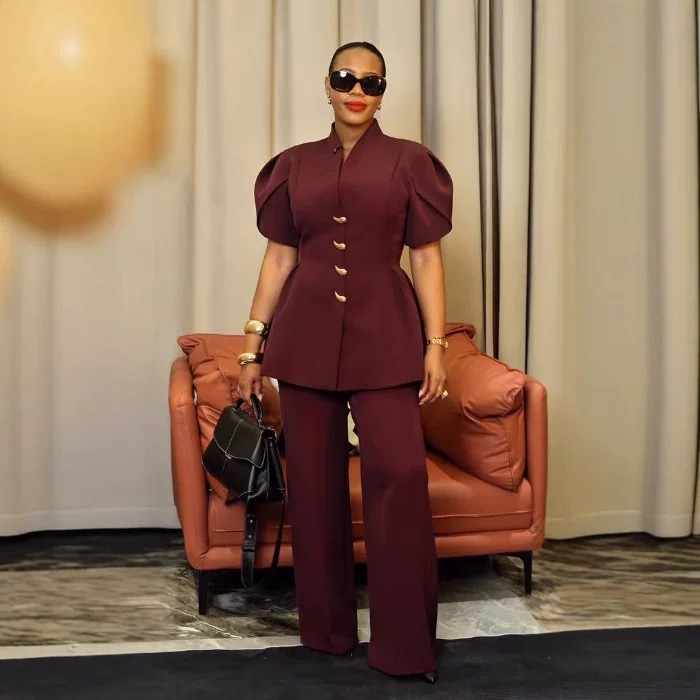 Elegant commuter two Piece set with Puff sleeves & Unique Buttons - Image 2