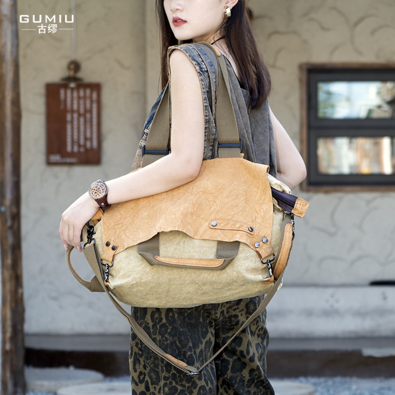 Guyuan Canvas Shoulder Bag - Image 3