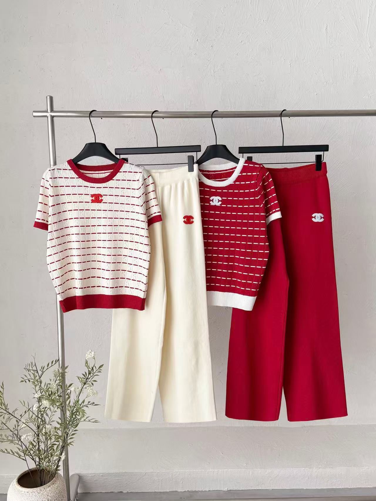 Ladies two Piece (Alo & Chanel) - Image 2