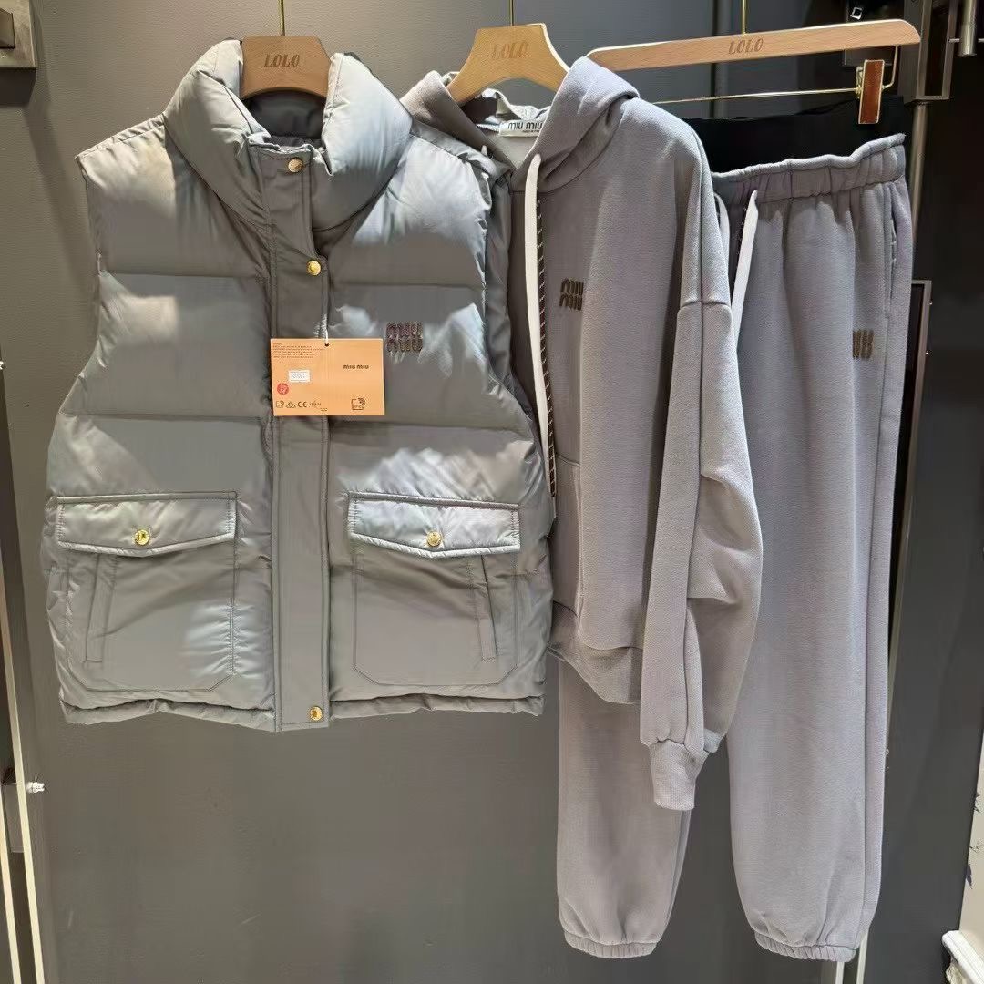 Ladies 3 piece set - Image 3