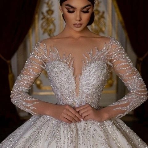 Long sleeve wedding Dress