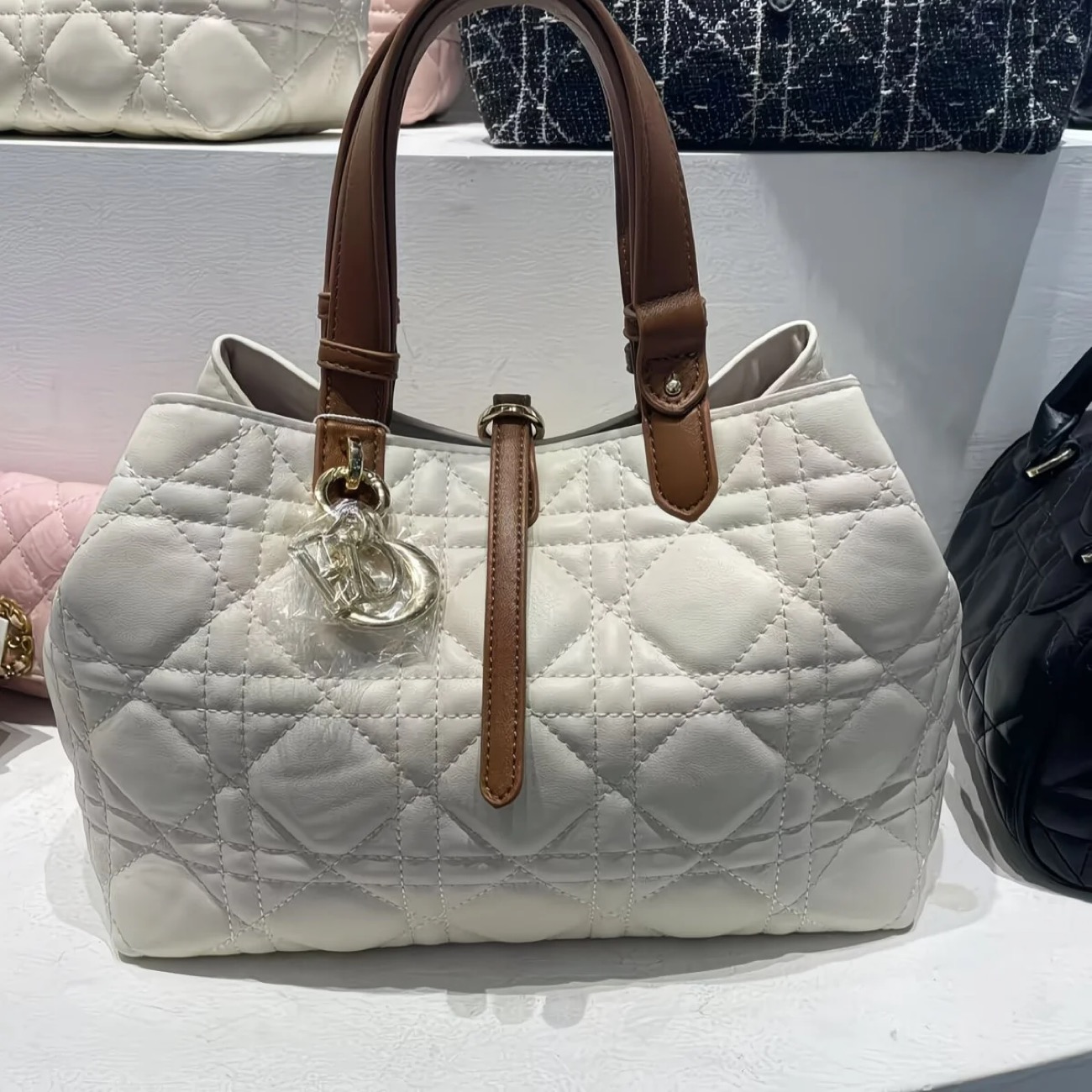 Patterned Handbag - Image 2